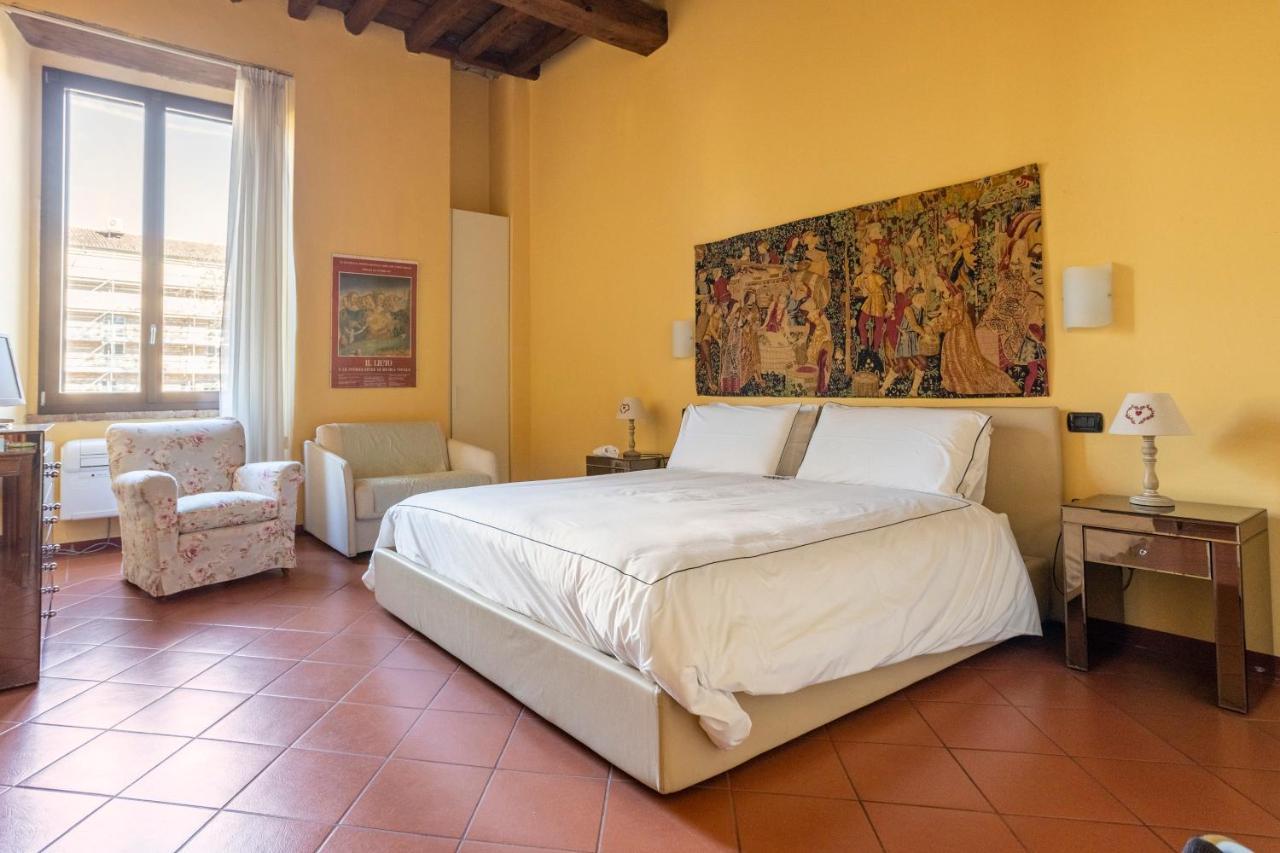 Casa Duchesse Al Castello Apartment แฟร์รารา ภายนอก รูปภาพ